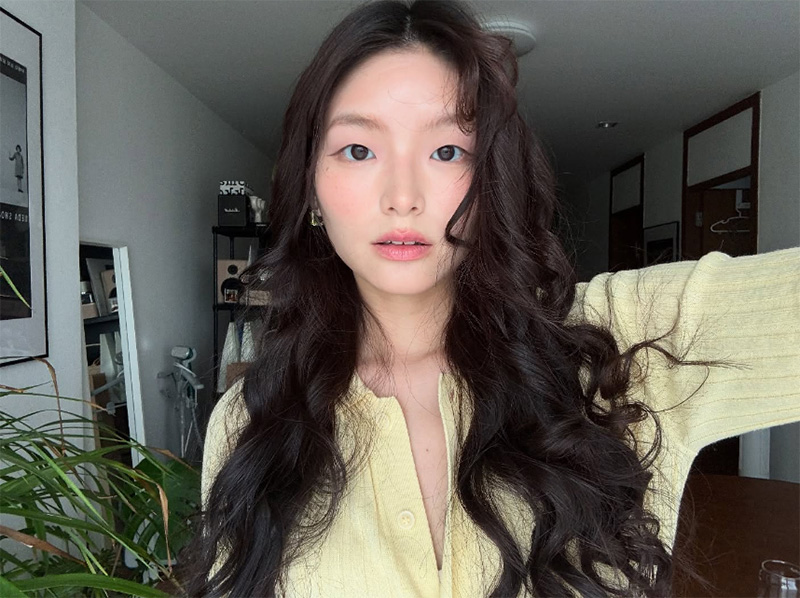 คิ้ว อนงค์นาถ