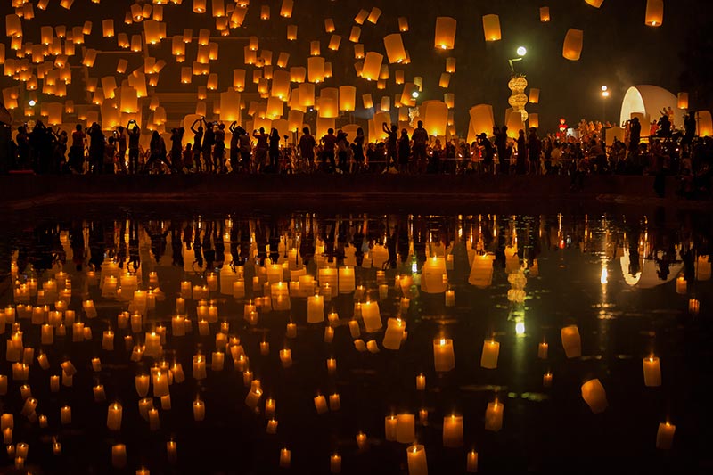 ประเพณียี่เป็ง