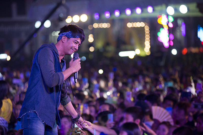 ก้อง ห้วยไร่ 