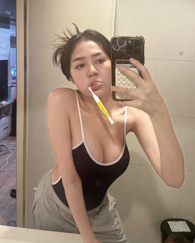 พรวิสา บุดดาเลิศ สตรีมเมอร์สุดแซ่บ