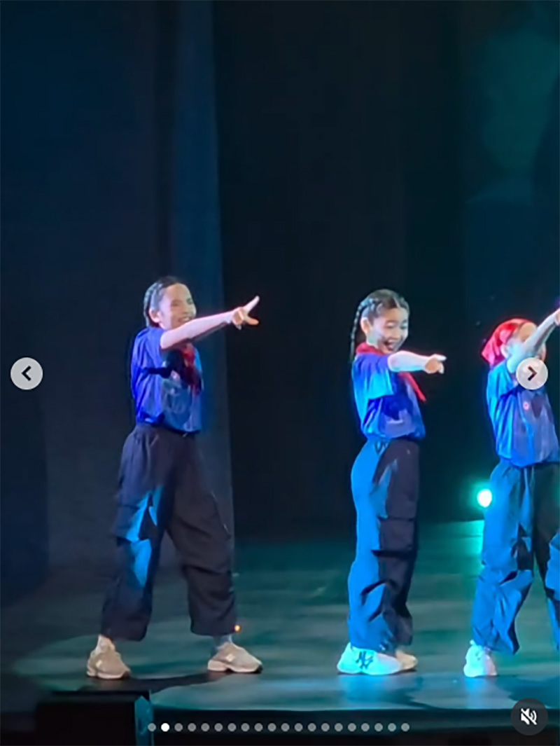 แอฟ สงกรานต์ พร้อมหน้าเชียร์ น้องปีใหม่