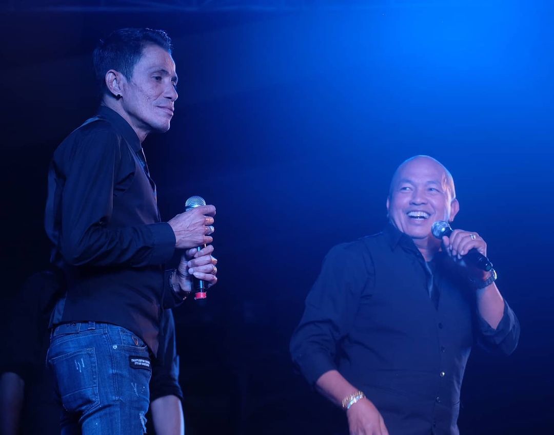 น้าค่อม ชวนชื่น