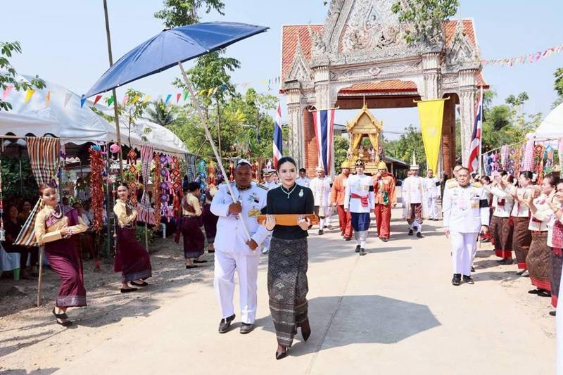 ท่านผู้หญิงอรอนงค์ ปิยนาฏวชิรพัทธ์