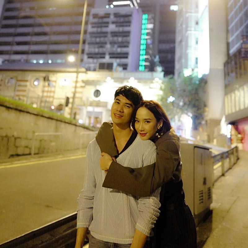 อั้ม ป๊อบ