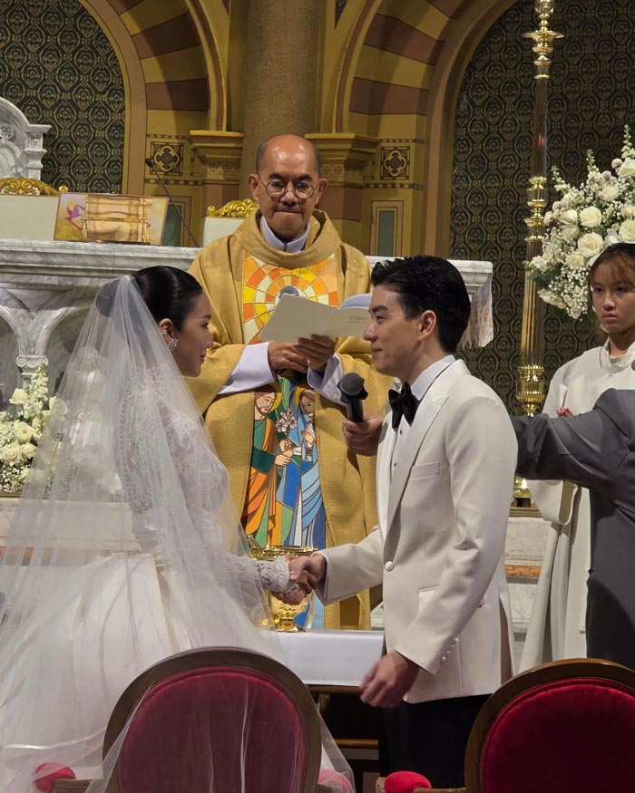 อาชิ อาชิตา แต่งงาน