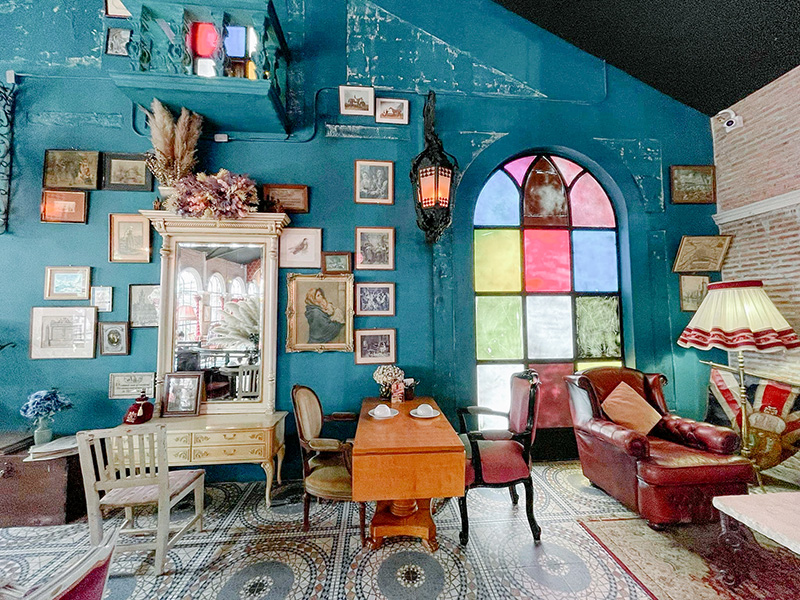 คาเฟ่สไตล์ยุโรป กรุงเทพ