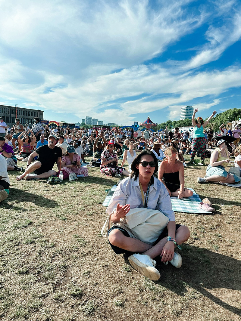 บิวกิ้น เปิดตัวผมทรงใหม่สุดแนว