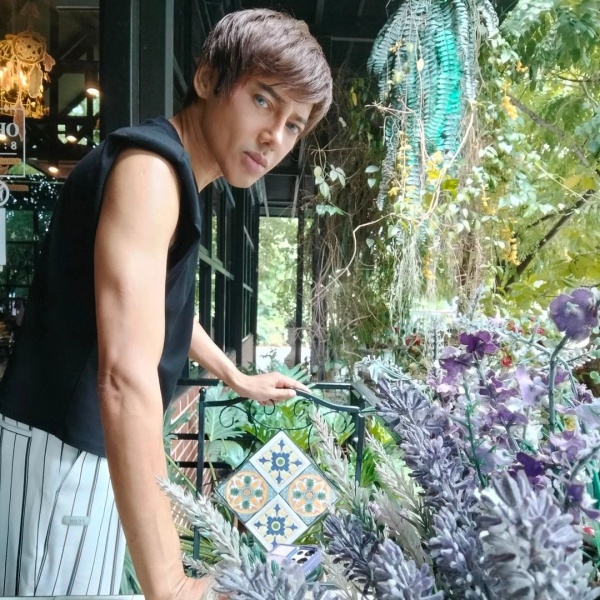 ดีเจเจ๊แหม่ม ศัลยกรรม