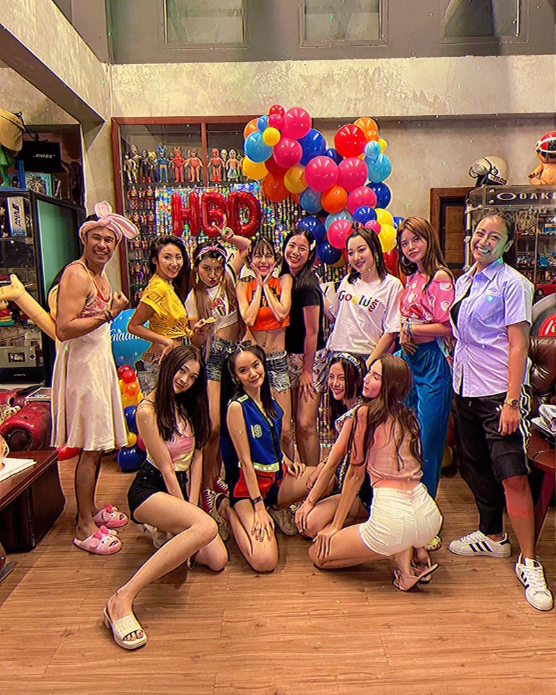 จีน่า อันนา