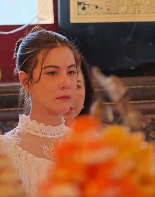 ธัญญ่า ธัญญาเรศ เข้าร่วมพิธีสวดนพเคราะห์ดับดาวกาลี