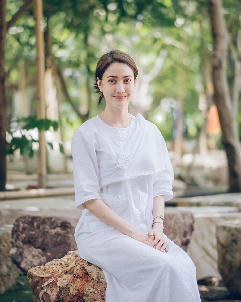 ชุดไปวัดดารา