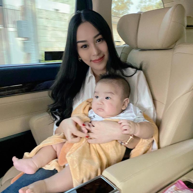 น้ำตาล ณัชชา ลูกสาว ตั๊ก มยุรา