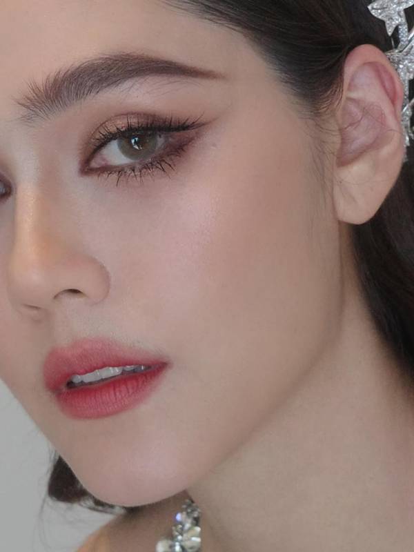ชมพู่ อารยา คานส์ 2026