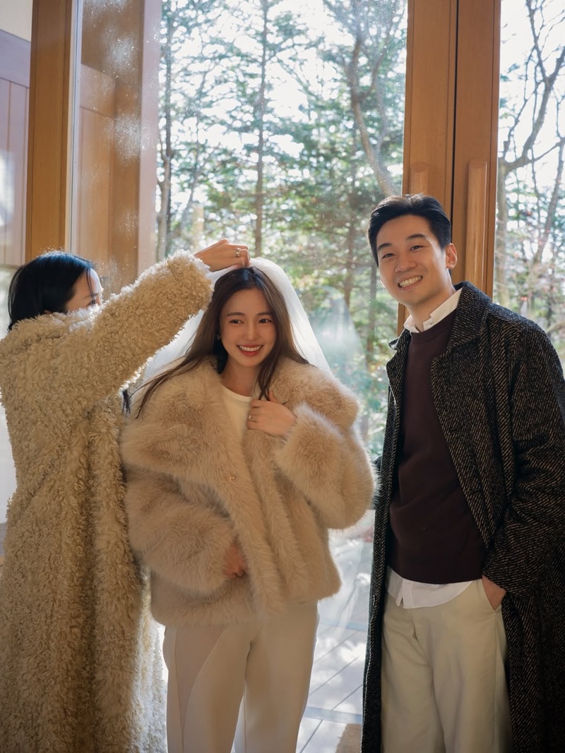 บัว นลินทิพย์ โพสต์ขอบคุณหลังถูก วิน วีระพันธ์ ขอแต่งงาน