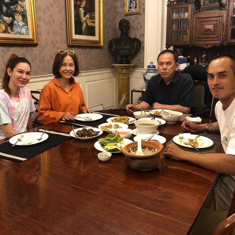 สงกรานต์ เตชะณรงค์ แมท ภีรนีย์