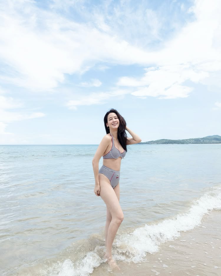 โม อมีนา แซ่บต่อไม่รอแล้วนะ ล่าสุด ส่งทูพีซเขย่าไอจี