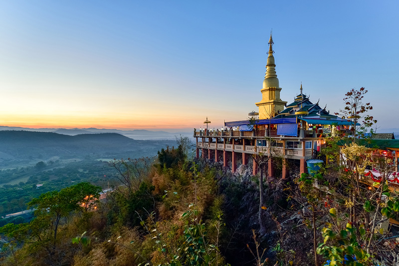 เที่ยวลำพูน 2565