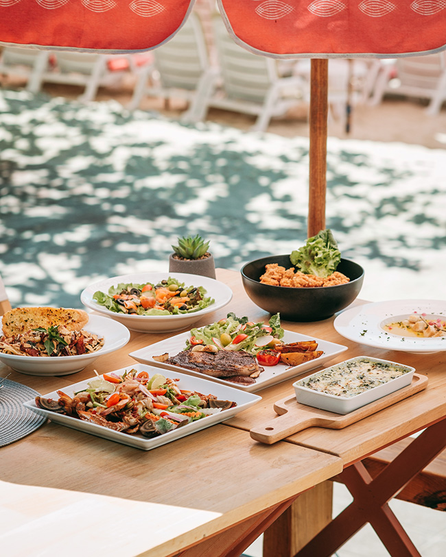 Ennkai Eatery & Bar คาเฟ่เกาะล้าน 