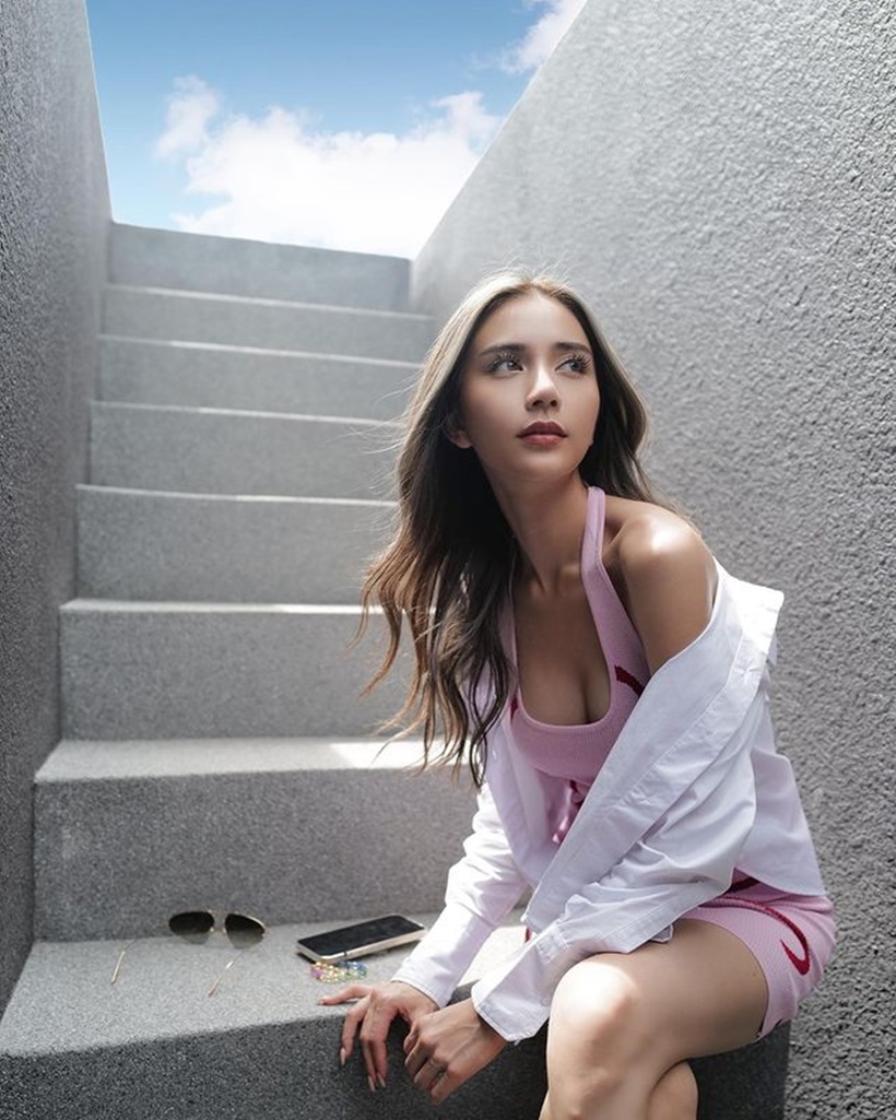 กุ๊กกิ๊ก กชกร