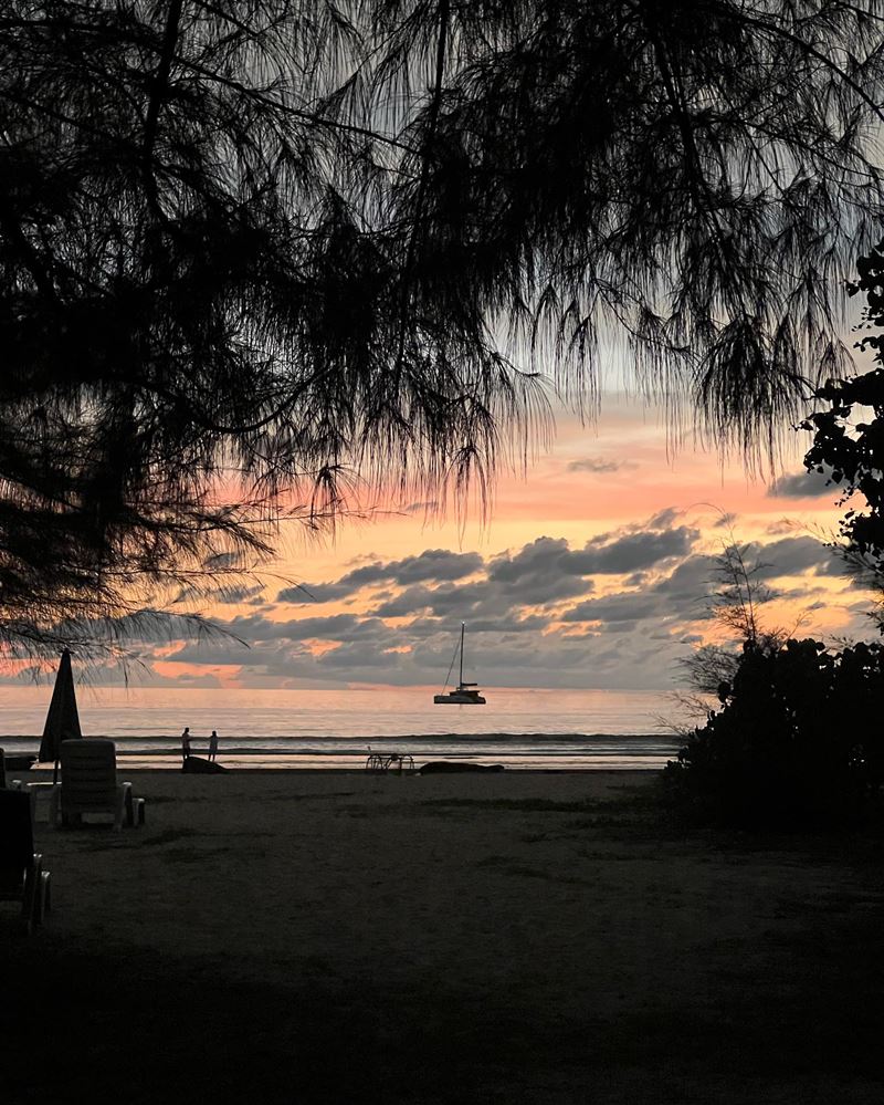 ณิชา เที่ยวทะเล