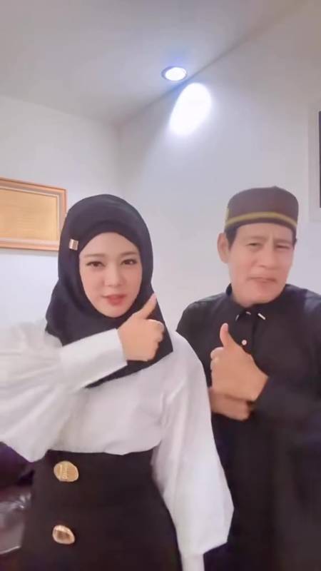 ไทด์ เอกพันธ์ - ทับทิม อัญรินทร์
