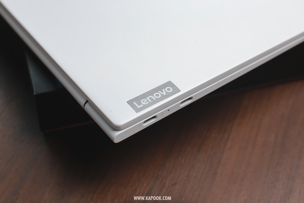 Lenovo Yoga Slim 7i Carbon