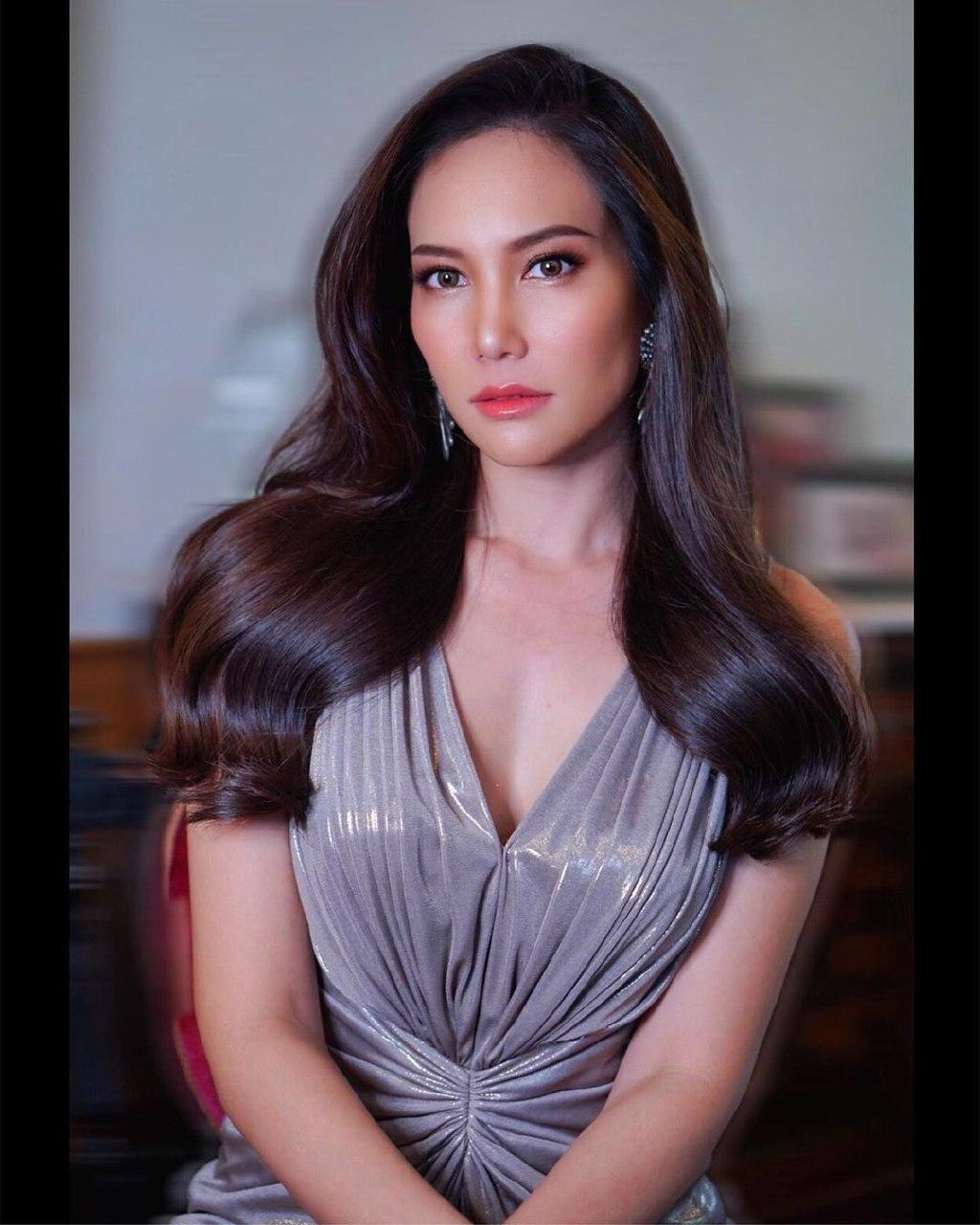 ชาม ไอยวริญท์