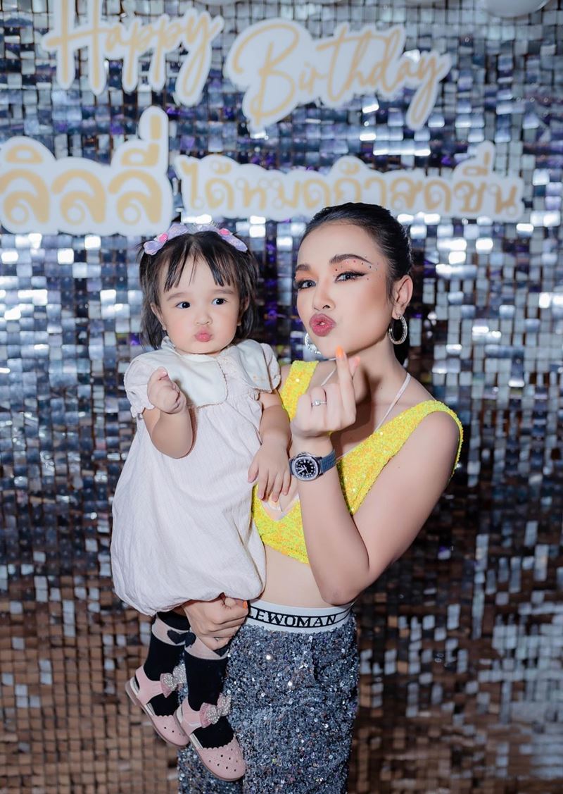 เจนนี่ ได้หมดถ้าสดชื่น