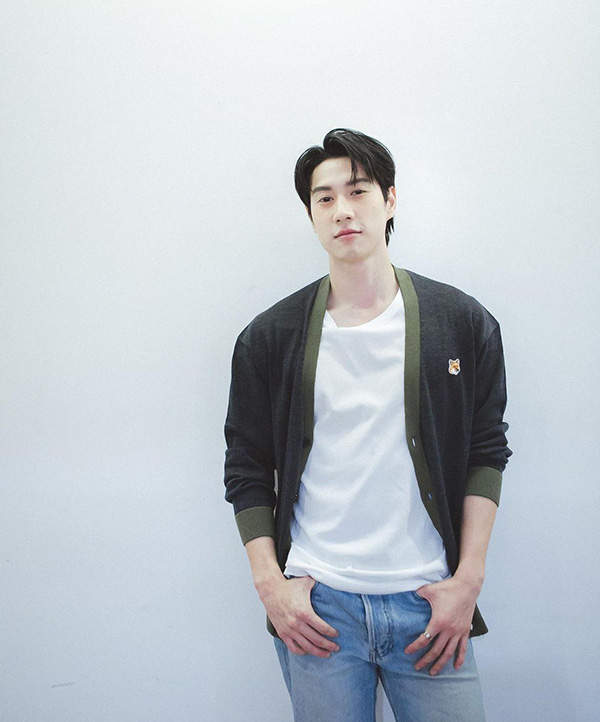 ไบร์ท รพีพงศ์