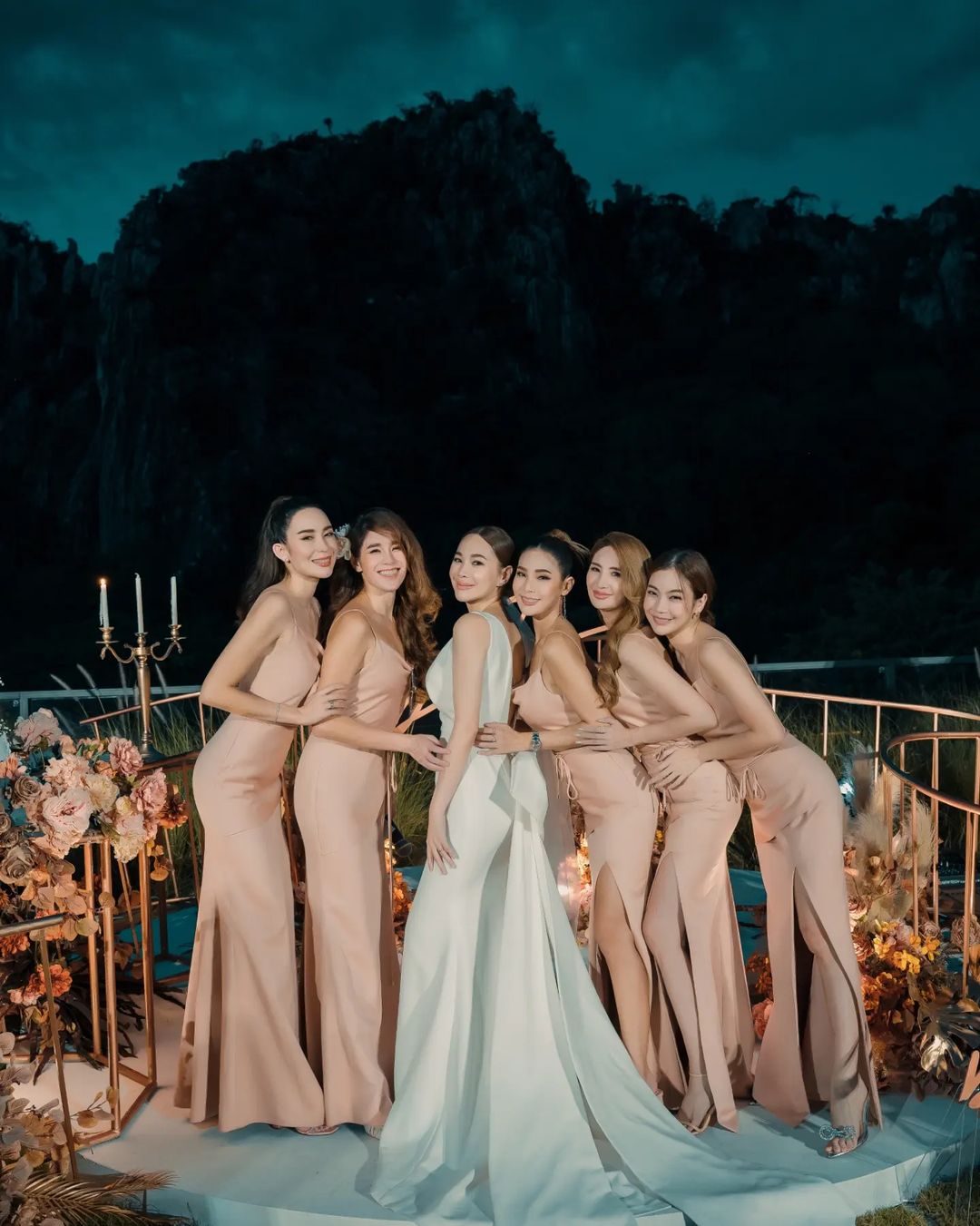 โบวี่ อัฐมา