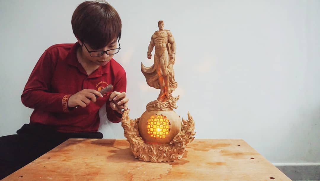 แกะสลักไม้