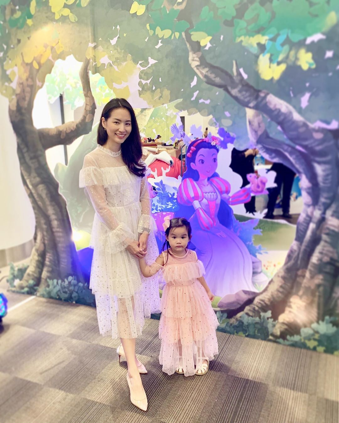 ต่าย ชุติมา น้องพิพิม