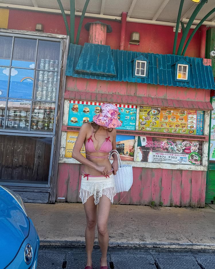 โยเกิร์ต ณัฐฐชาช์ นุ่งบิกินี่อวดหุ่นสับ อื้อหือ เผ็ดร้อนกว่าอากาศ