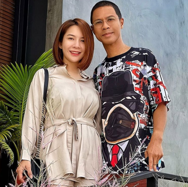 หนึ่ง จักรวาล