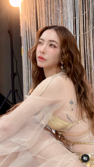 แป้ง อรจิรา