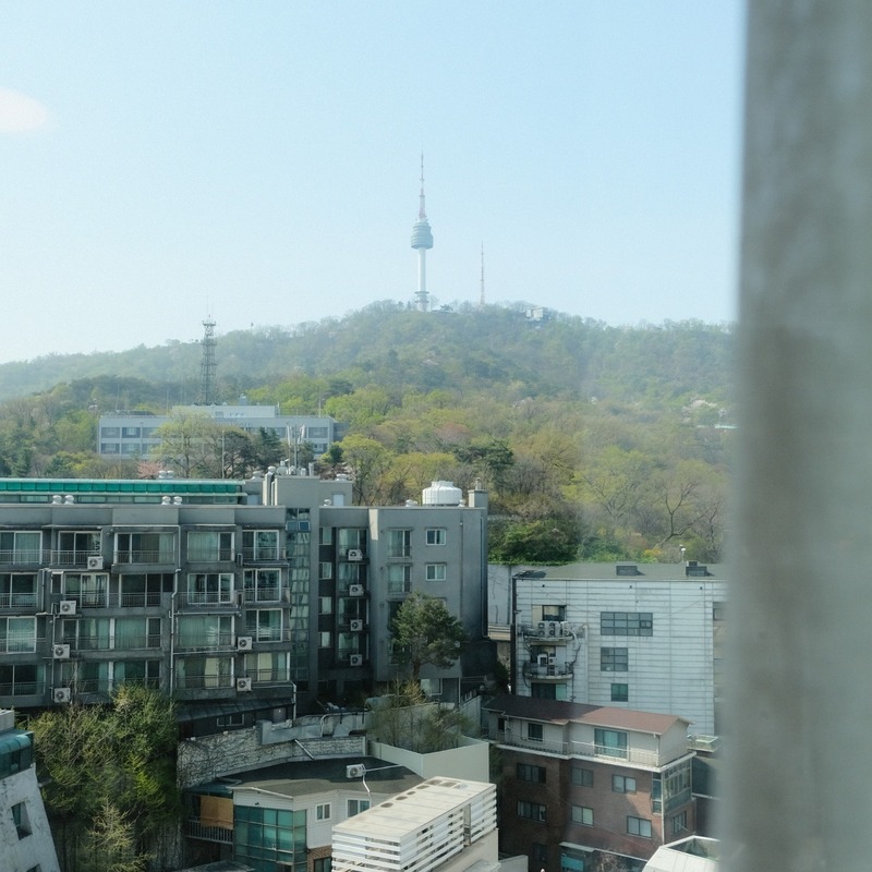 HOMES RED MYEONGDONG ที่พักใจกลางเมียงดง