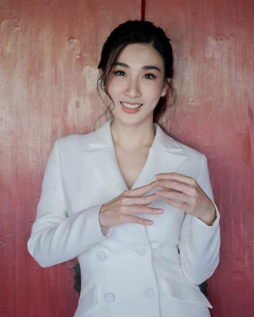 กระติ๊บ ชวัลกร