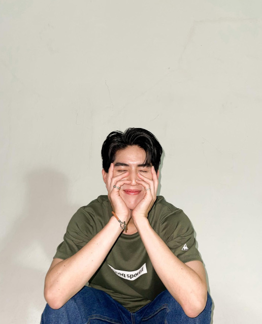 ซี ทวินันท์ ประวัติ