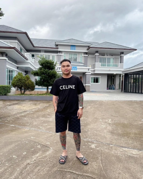 ประวัติ เอ็ม เอกชาติ อินฟลูฯ สายซิ่ง เจ้าของธุรกิจหลากหลาย ผู้ติดตามหลักแสน