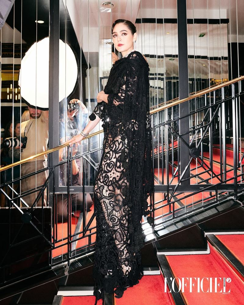 ชมพู่ อารยา