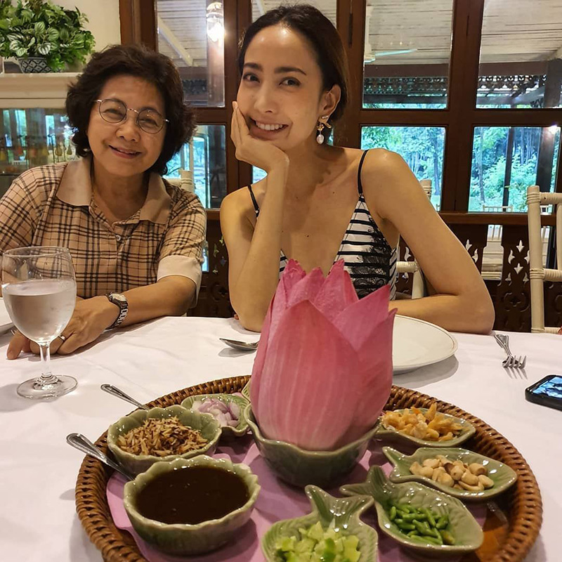 แต้ว ณฐพร