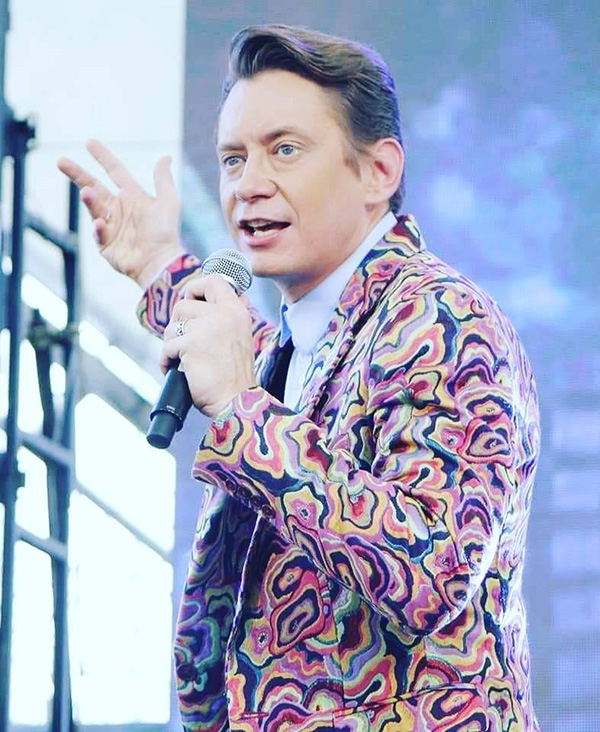 โจนัส แอนเดอร์สัน ร้องเพลง