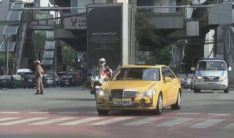 ขบวนเชิญพระศพ เจ้าฟ้าพัชรกิติยาภา