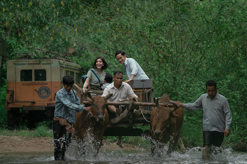 มนต์รักนักพากย์