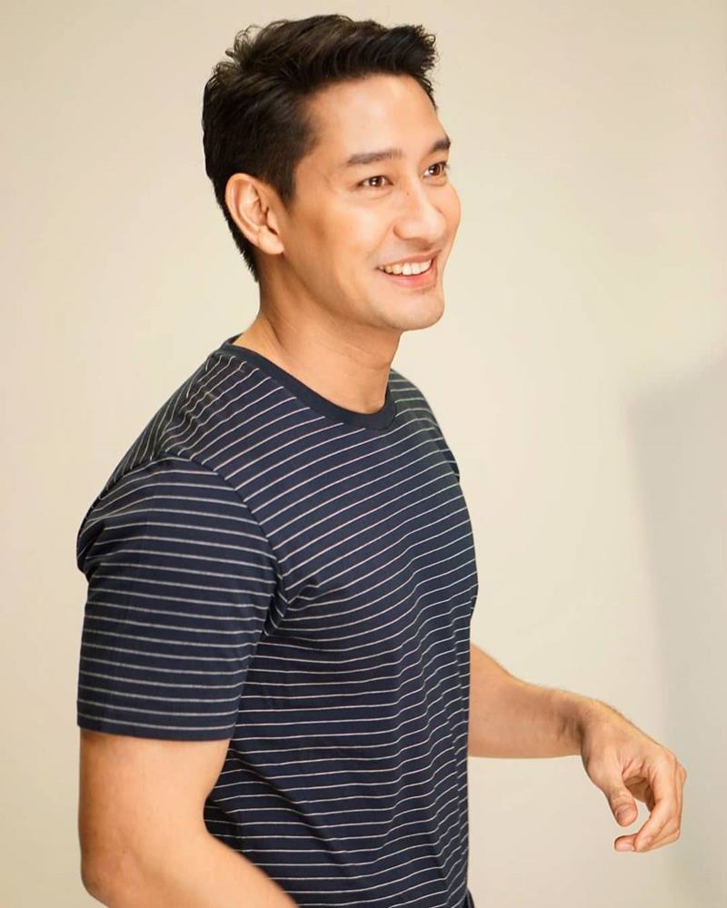 ป้อง ณวัฒน์