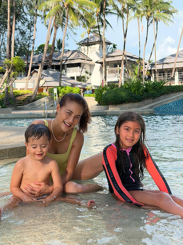 น้ำฝน กุลณัฐ