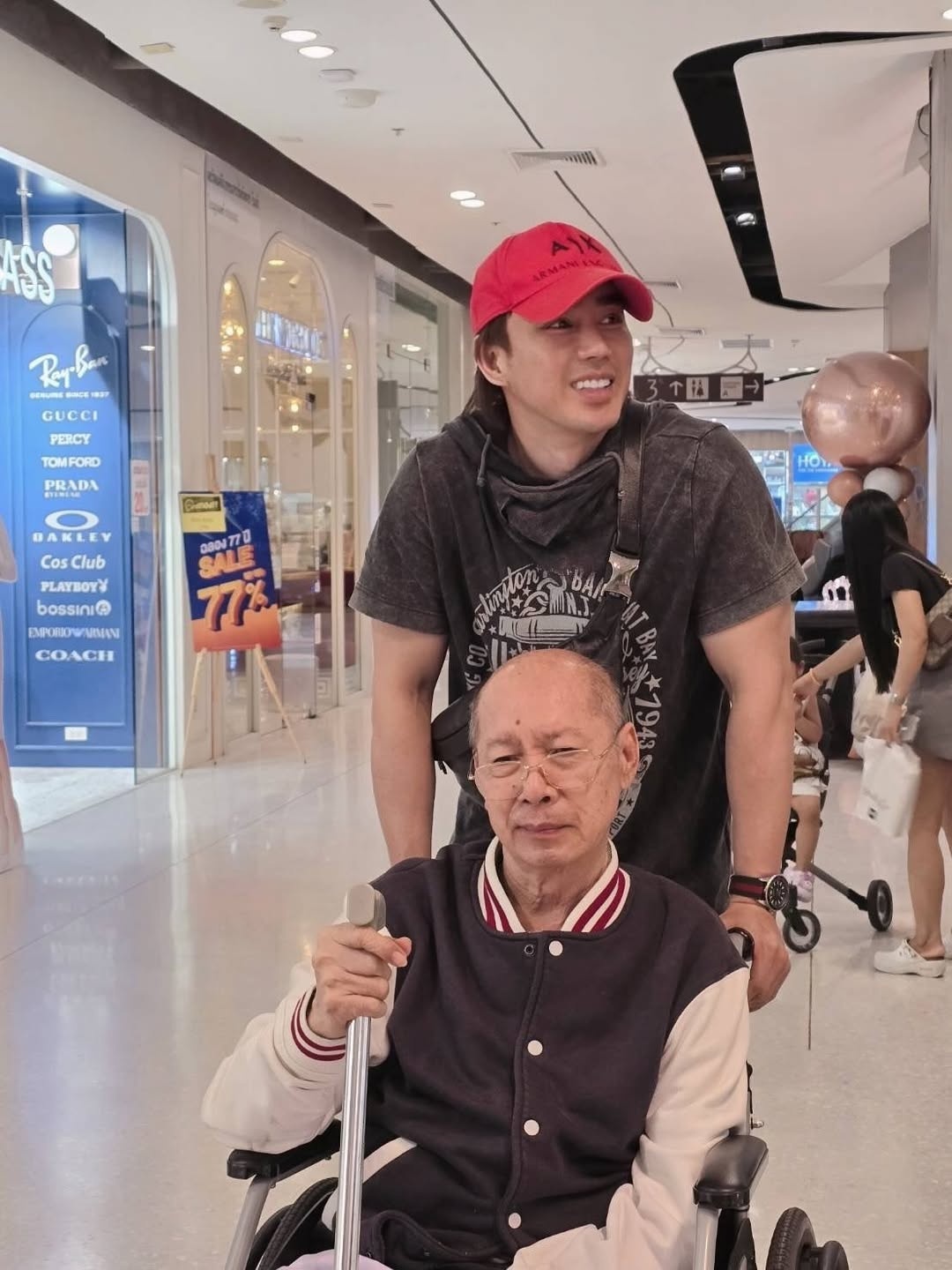 กำปั้น บาซู สูญเสียคุณพ่อ