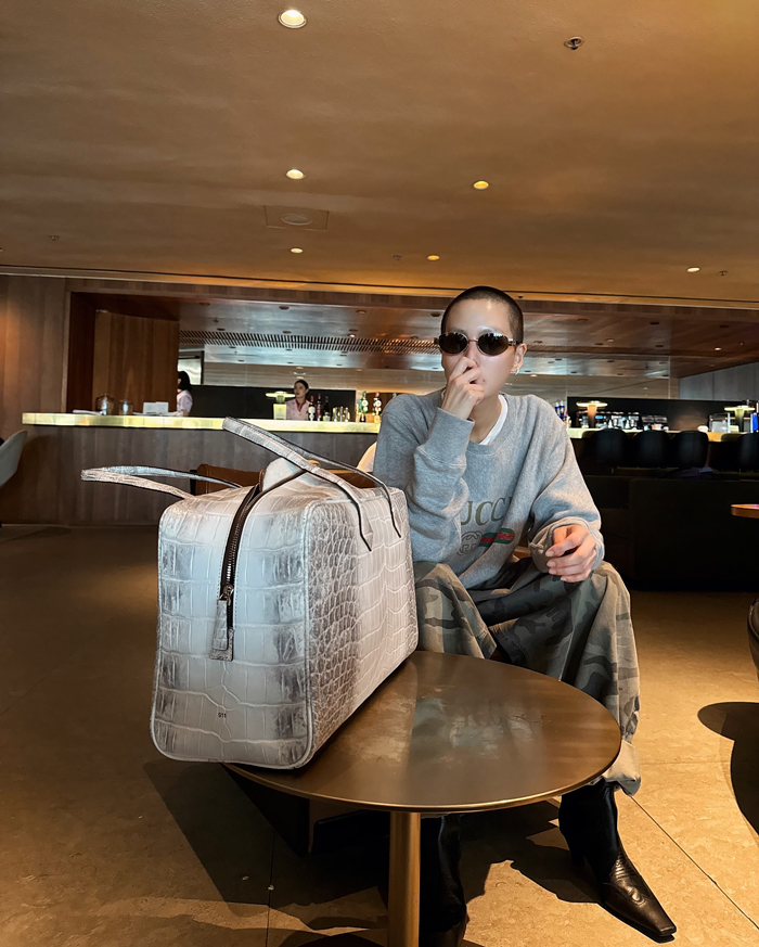 แฟชั่น เจนี่ เทียนโพธิ์สุวรรณ หลังสึก