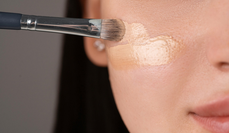 หน้าบ้วนรองพื้น