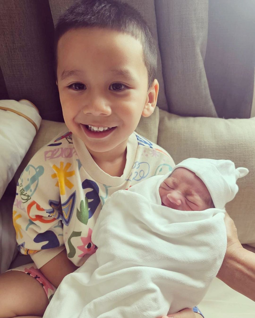 บุ้ง ใบหยก